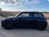 Second-hand Mini ONE 102 CP (75 kW) 2015 Negru Hatchback