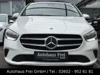 Gebraucht Mercedes B200 Style 150 PS (110 kW) 2021 Weiß Kleinwagen