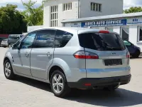 Gebraucht Ford S-MAX Titanium 140 PS (102 kW) 2008 Silber Van / Kleinbus