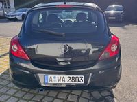 Używany Opel Corsa S 80 KM (58 kW) 2007 Czarny Hatchback