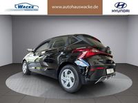 Neu Hyundai i20 101 PS (74 kW) 2025 Farbe: schwarz Limousine