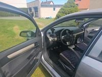 Second-hand Opel Astra 116 CP (85 kW) 2007 Gri Hatchback