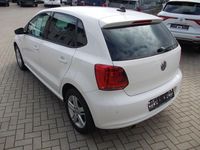 Gebraucht VW Polo Life 90 PS (66 kW) 2014 Weiß Kleinwagen