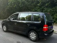 Gebraucht VW Touran Conceptline 109 PS (80 kW) 2006 Schwarz Van / Kleinbus