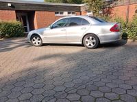 Gebraucht Mercedes E220 177 PS (130 kW) 2005 Silber Limousine