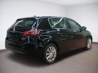 Gebraucht Peugeot 308 Active 131 PS (96 kW) 2021 Perla nera schwarz metallic (metallic) Limousine