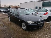 Gebraucht BMW 325 Advantage 218 PS (160 kW) 2007 Schwarz Kombi