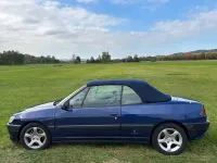 Gebraucht Peugeot 306 Cabriolet 132 PS (97 kW) 1998 Blau Cabrio