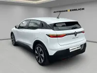 Używany Renault Megane E-Tech Evolution 55 kW (75 KM) 2022 Biały Sedan/Limuzyna
