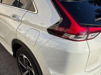 Gebraucht Mitsubishi Eclipse Cross Select 188 PS (138 kW) 2022 Weiß SUV