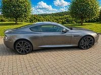 Second-hand Aston Martin DB9 547 CP (402 kW) 2016 Argintiu Coupe