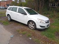 Gebraucht Opel Astra 110 PS (80 kW) 2008 Weiß Kombi