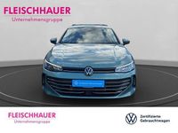 Gebraucht VW Passat Business 150 PS (110 kW) 2024 Gruen Kombi