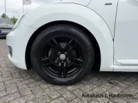 Gebraucht VW Beetle Design 105 PS (77 kW) 2016 Weiss Kleinwagen