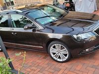 gebraucht Skoda Superb 2.0 TSI DSG Elegance Combi Elegance