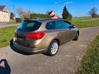 Gebraucht Opel Astra 140 PS (102 kW) 2013 Braun Kombi