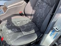 Gebraucht Mercedes E280 Avantgarde 193 PS (141 kW) 1996 Silber Limousine