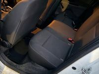 Gebraucht Renault Mégane 110 PS (80 kW) 2011 Weiß Limousine