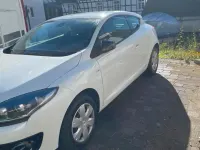 Gebraucht Renault Mégane Coupé 132 PS (97 kW) 2015 Weiß Coupé