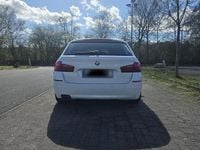 Gebraucht BMW 520 Performance 190 PS (139 kW) 2015 Weiß Kombi