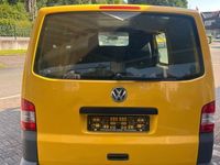 Second-hand VW T5 84 CP (61 kW) 2012 Galben Van
