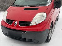 Gebraucht Renault Trafic 90 PS (66 kW) 2010 Rot Van / Kleinbus