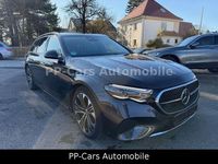 Gebraucht Mercedes E300 204 PS (150 kW) 2024 831 graphitgraumet. Kombi