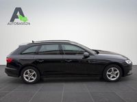 Gebraucht Audi A4 163 PS (119 kW) 2022 Schwarz Kombi