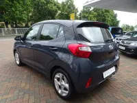 Gebraucht Hyundai i10 67 PS (49 kW) 2023 Grau Kleinwagen
