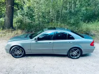 Gebraucht Mercedes E200 Avantgarde 300 PS (220 kW) 2009 Grau Limousine