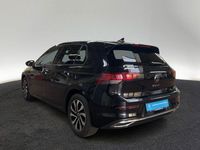 Gebraucht VW Golf VIII Active 150 PS (110 kW) 2023 Deep black perleffekt Limousine