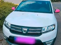 Gebraucht Dacia Sandero Expression 90 PS (66 kW) 2013 Weiß Kleinwagen