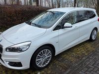 Gebraucht BMW 220 Gran Tourer Luxury Line 190 PS (139 kW) 2016 Weiß Van / Kleinbus