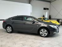 Gebraucht Opel Insignia Edition 160 PS (117 kW) 2013 Grau Limousine