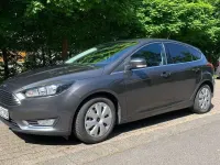 Gebraucht Ford Focus Titanium 125 PS (91 kW) 2016 Grau Kleinwagen