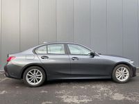 Gebraucht BMW 330e Advantage 294 PS (216 kW) 2021 Grau Limousine