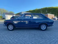 Usado BMW 2000 101 HP (74 kW) 1971 Azul Sedan
