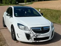 Używany Opel Insignia 325 KM (239 kW) 2010 Biały Sedan/Limuzyna