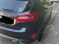 Gebraucht Ford Fiesta 101 PS (74 kW) 2019 Schwarz Kleinwagen