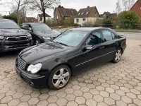 Gebraucht Mercedes C180 Avantgarde 143 PS (105 kW) 2004 Schwarz Limousine