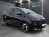 Neu Hyundai Staria Signature 224 PS (164 kW) 2025 Schwarz Van / Kleinbus