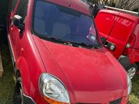 Gebraucht Renault Kangoo 65 PS (47 kW) 2003 Rot Van / Kleinbus