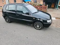 Gebraucht VW Polo 75 PS (55 kW) 1997 Schwarz Kleinwagen