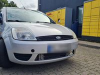 Gebraucht Ford Fiesta 80 PS (58 kW) 2004 Grau Kleinwagen