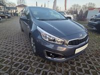 Gebraucht Kia Ceed 135 PS (99 kW) 2016 Blau Kleinwagen