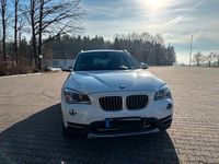 Gebraucht BMW X1 Performance 184 PS (135 kW) 2012 Weiß SUV