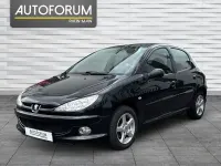 Gebraucht Peugeot 206 75 PS (55 kW) 2006 Farbe schwarz obsidien/metalli Limousine