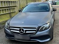 Gebraucht Mercedes E220 Avantgarde 194 PS (142 kW) 2017 Andere farben Kombi