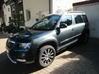 Gebraucht Skoda Yeti 105 PS (77 kW) 2015 Blau SUV