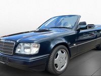 Gebraucht Mercedes E320 Edition 220 PS (161 kW) 1997 Schwarz Cabrio